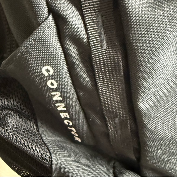 The North Face Connector Backpack Bush Logo Black Canvas Used Once - Picture 2 of 11
